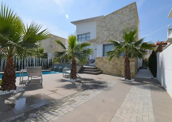 With Garden & Roof Deck *